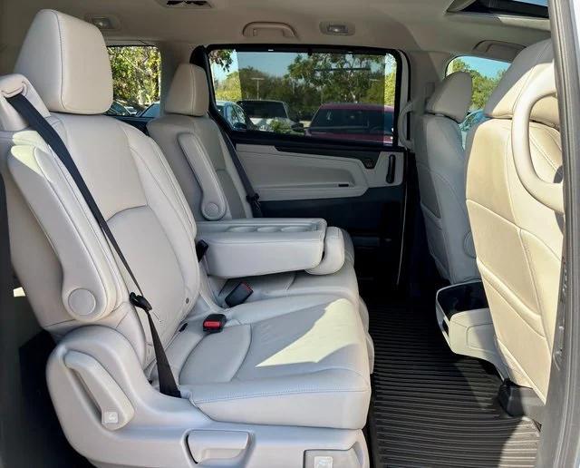 new 2025 Honda Odyssey car, priced at $42,515