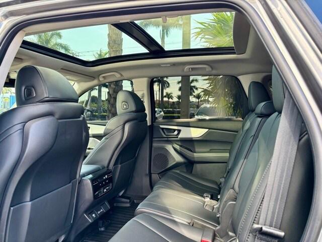 used 2024 Acura MDX car, priced at $40,997