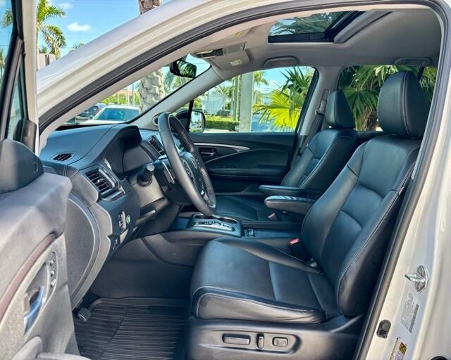 used 2023 Honda Ridgeline car, priced at $31,594