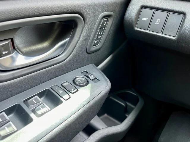 new 2025 Honda Pilot car, priced at $45,349