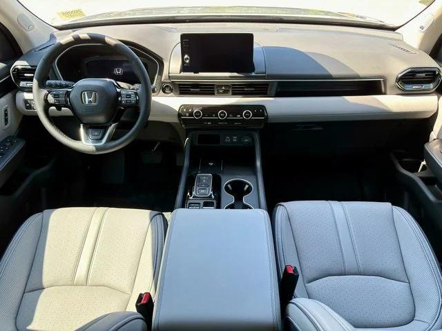 new 2025 Honda Pilot car, priced at $50,299