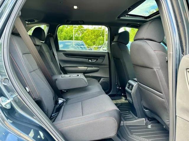 new 2025 Honda CR-V Hybrid car, priced at $34,499