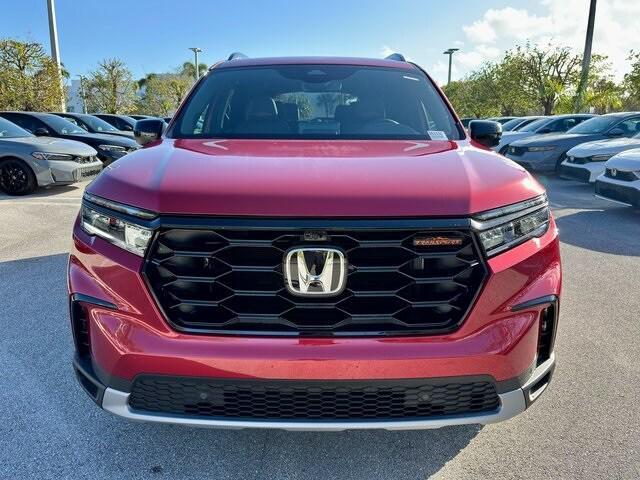 new 2025 Honda Pilot car, priced at $48,374