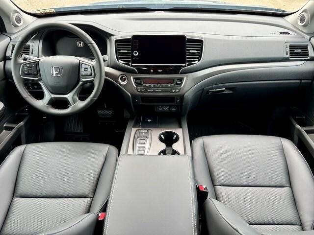 new 2025 Honda Ridgeline car, priced at $43,884