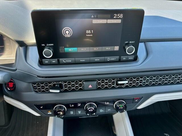 new 2025 Honda Accord car, priced at $30,391