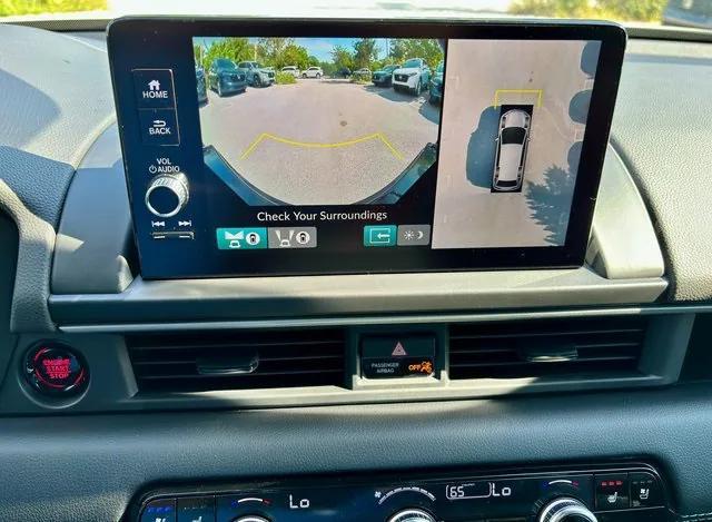 new 2025 Honda Pilot car, priced at $50,726