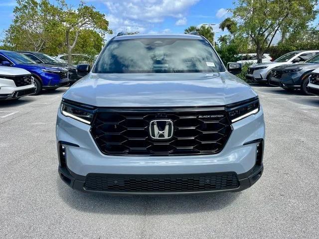 new 2025 Honda Pilot car, priced at $52,151