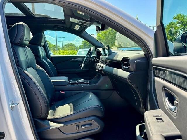 new 2026 Honda Passport car, priced at $55,555