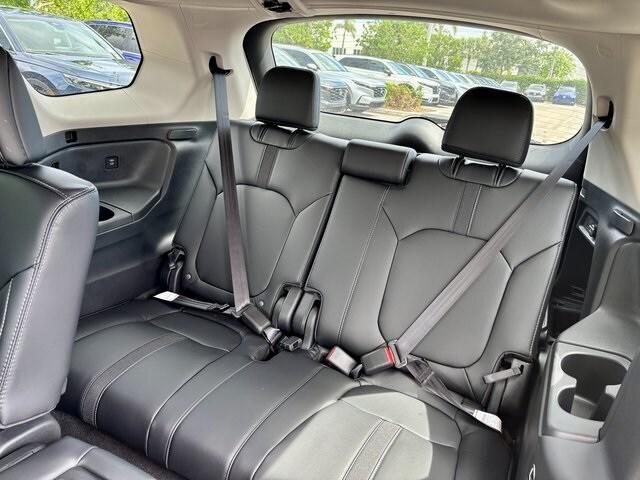 new 2025 Honda Pilot car, priced at $46,219