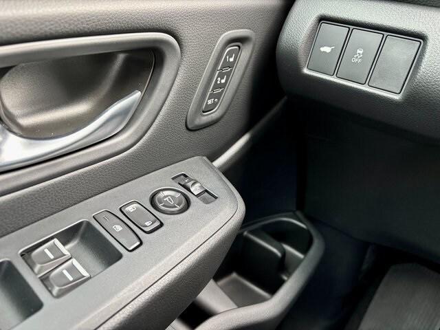 new 2025 Honda Pilot car, priced at $46,219