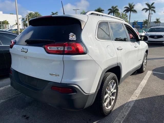 used 2018 Jeep Cherokee car, priced at $13,998