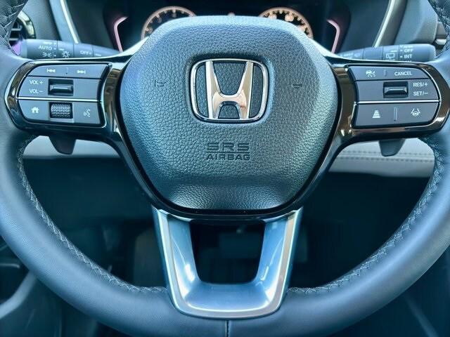 new 2025 Honda Pilot car, priced at $44,801