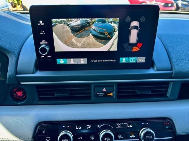 new 2025 Honda Pilot car, priced at $44,801