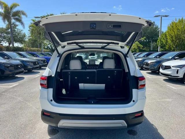 new 2025 Honda Pilot car, priced at $43,374