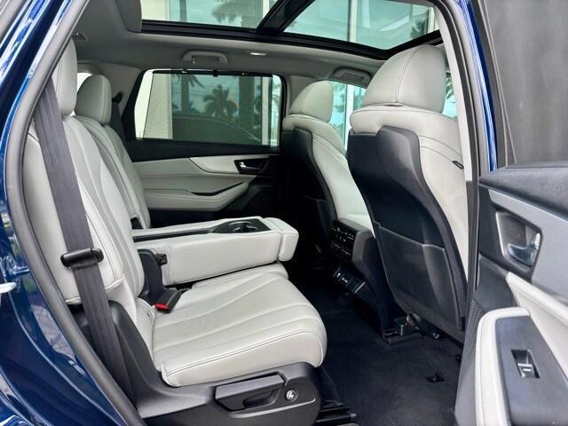 used 2023 Acura MDX car, priced at $37,666