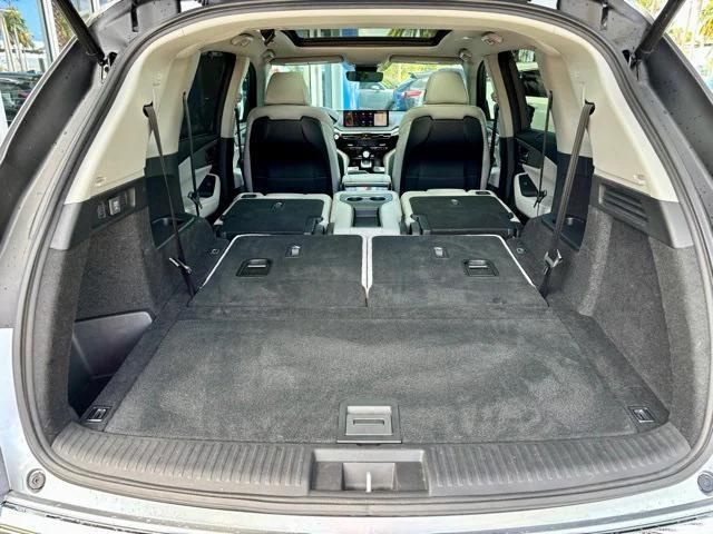 used 2023 Acura MDX car, priced at $40,526