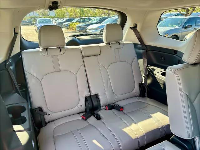 new 2025 Honda Pilot car, priced at $46,471