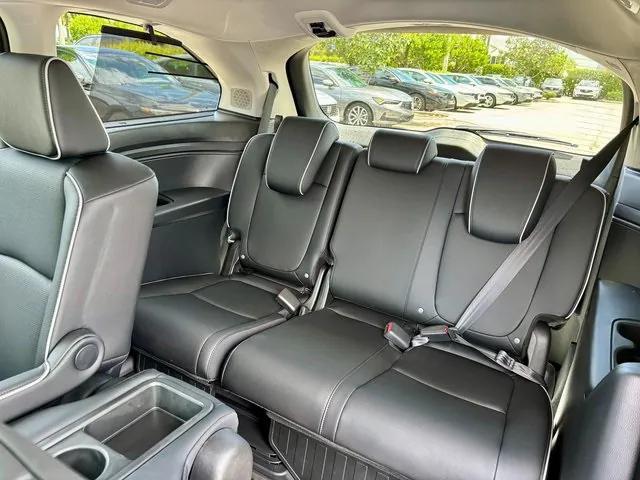 new 2026 Honda Odyssey car, priced at $49,496