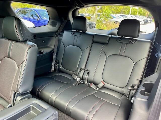 new 2025 Honda Pilot car, priced at $52,151