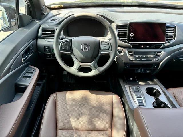 new 2025 Honda Ridgeline car, priced at $44,433