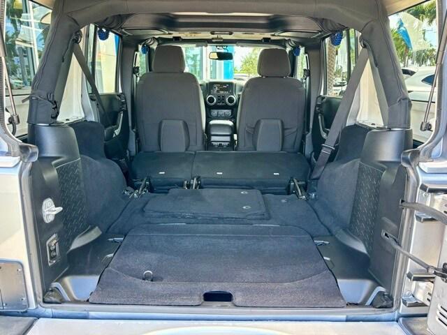 used 2015 Jeep Wrangler Unlimited car, priced at $19,901