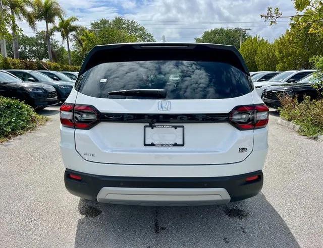 new 2025 Honda Pilot car, priced at $44,756