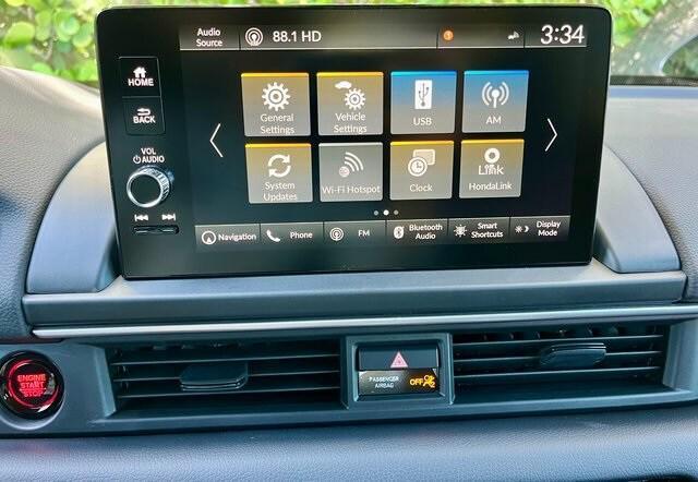 new 2025 Honda Pilot car, priced at $45,451