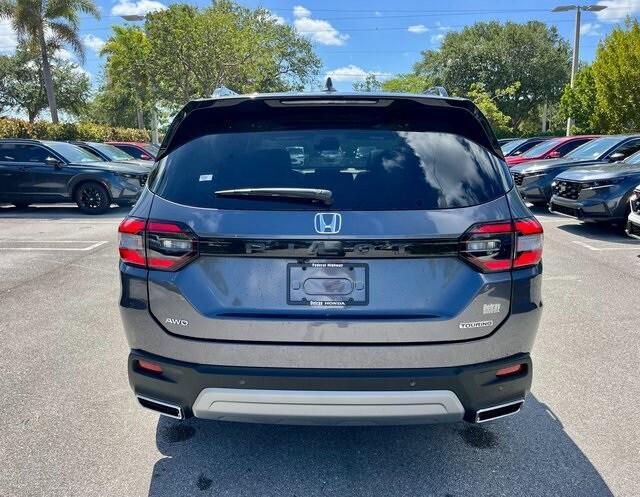 new 2025 Honda Pilot car, priced at $45,451