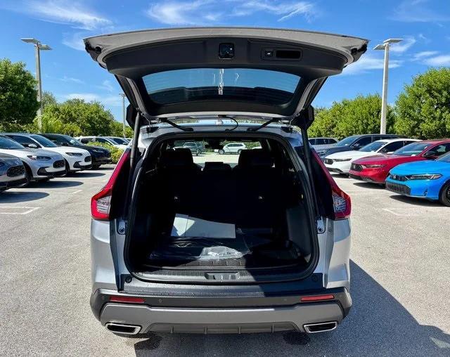 new 2026 Honda CR-V Hybrid car, priced at $40,175