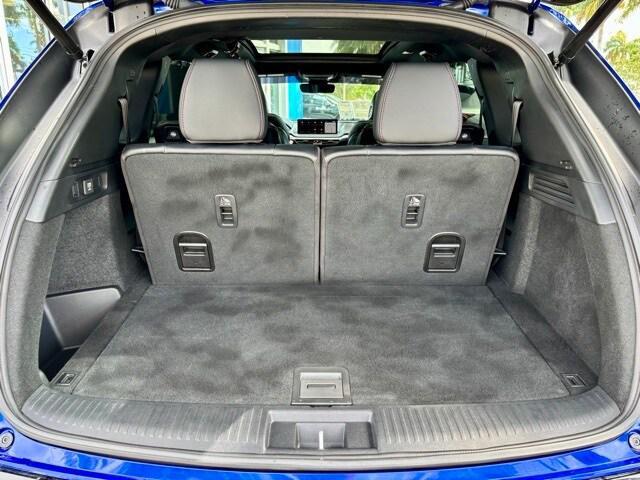 used 2023 Acura MDX car, priced at $44,354