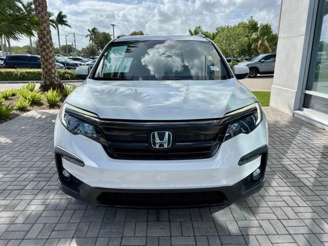 used 2021 Honda Pilot car, priced at $28,000