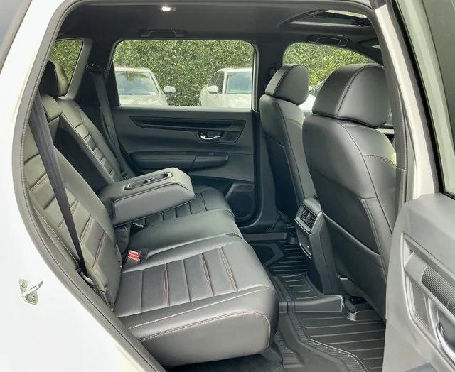 new 2026 Honda CR-V Hybrid car, priced at $40,630