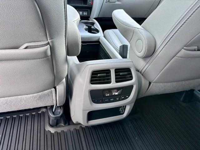 used 2022 Honda Pilot car, priced at $28,867