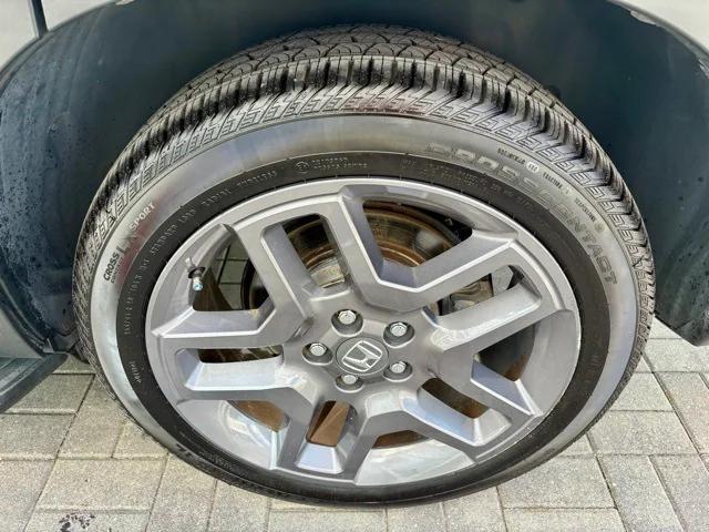 used 2022 Honda Passport car, priced at $26,281