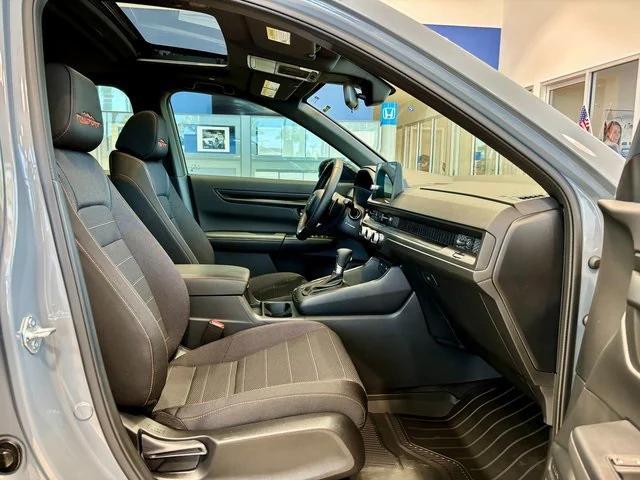 new 2026 Honda CR-V Hybrid car, priced at $40,705