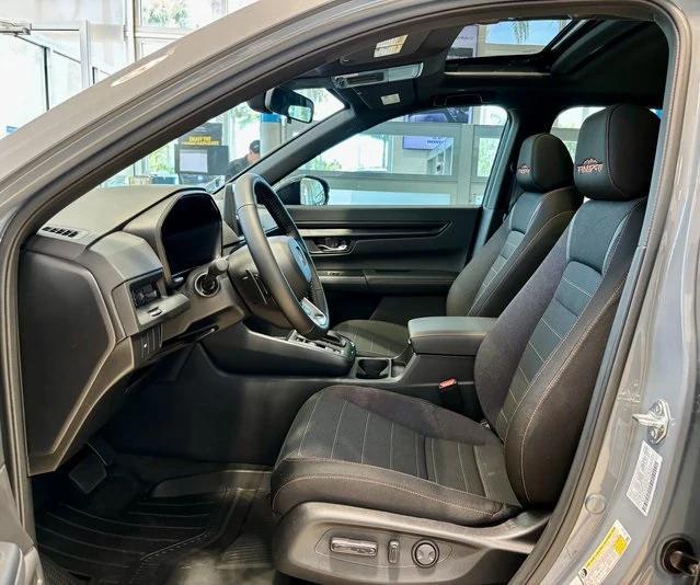 new 2026 Honda CR-V Hybrid car, priced at $40,705
