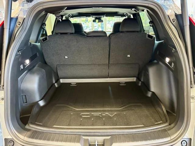 new 2026 Honda CR-V Hybrid car, priced at $40,705