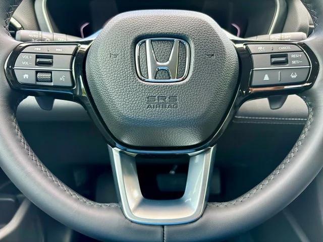 new 2025 Honda Pilot car, priced at $45,617