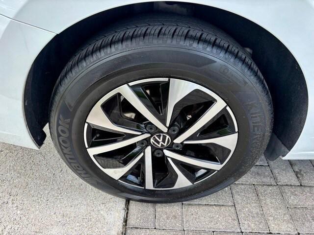 used 2024 Volkswagen Jetta car, priced at $17,491