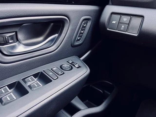 new 2025 Honda Pilot car, priced at $48,374