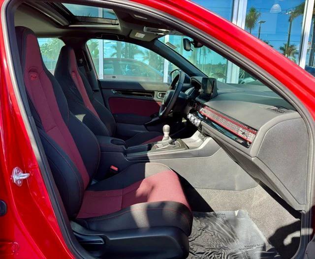 used 2025 Honda Civic Si car, priced at $30,368