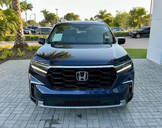 used 2023 Honda Pilot car, priced at $38,686