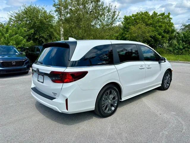 new 2025 Honda Odyssey car, priced at $45,377