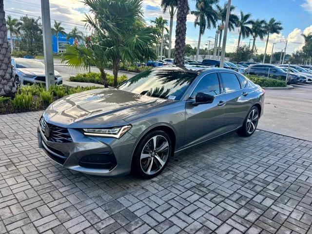 used 2025 Acura TLX car, priced at $35,903
