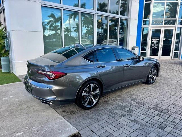 used 2025 Acura TLX car, priced at $35,903