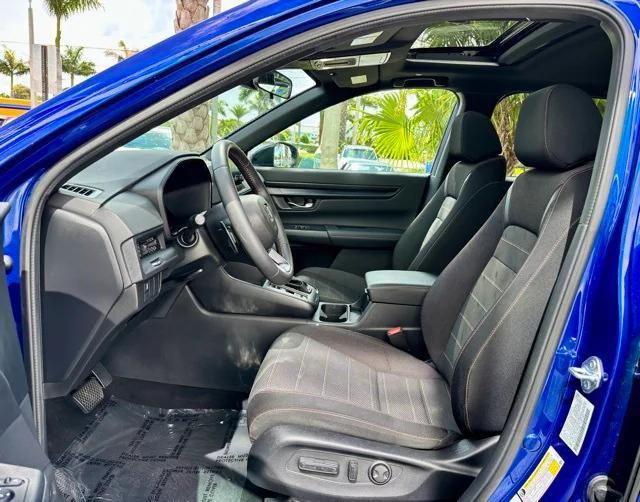 used 2024 Honda CR-V Hybrid car, priced at $29,351