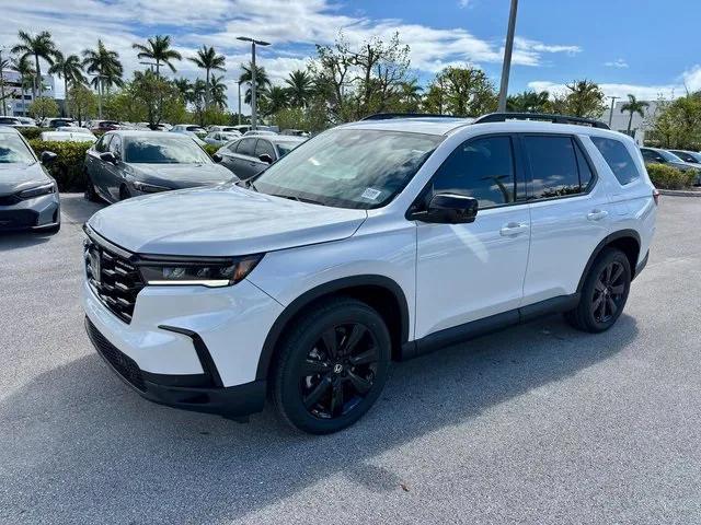new 2025 Honda Pilot car, priced at $52,106