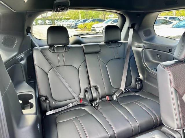 new 2025 Honda Pilot car, priced at $52,106