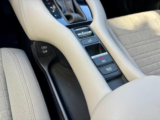 used 2025 Honda HR-V car, priced at $23,240