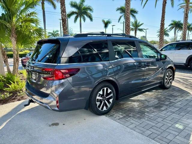 new 2025 Honda Odyssey car, priced at $41,990